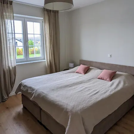 Inheidener Neubau Ferienwohnung شقة Hungen