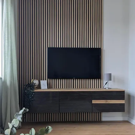 Inheidener Neubau Ferienwohnung شقة *